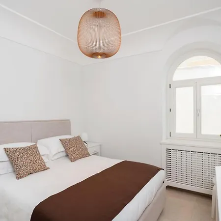 アパート Roberhouse Tragara 37 カプリ