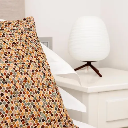 Roberhouse Tragara 37 * カプリ